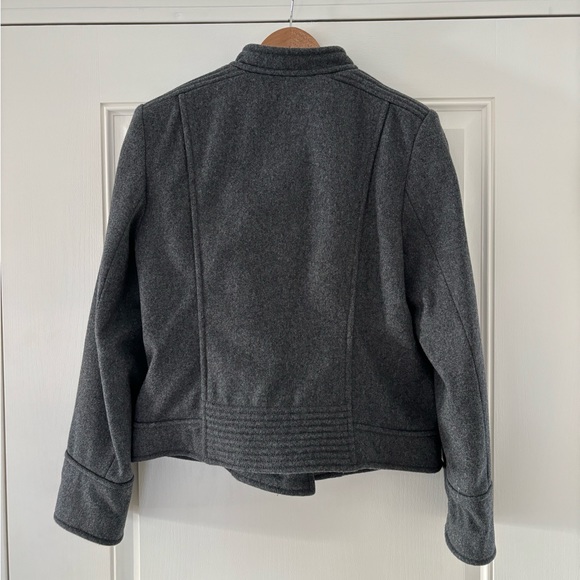 Banana Republic Coat - Picture 3 of 3